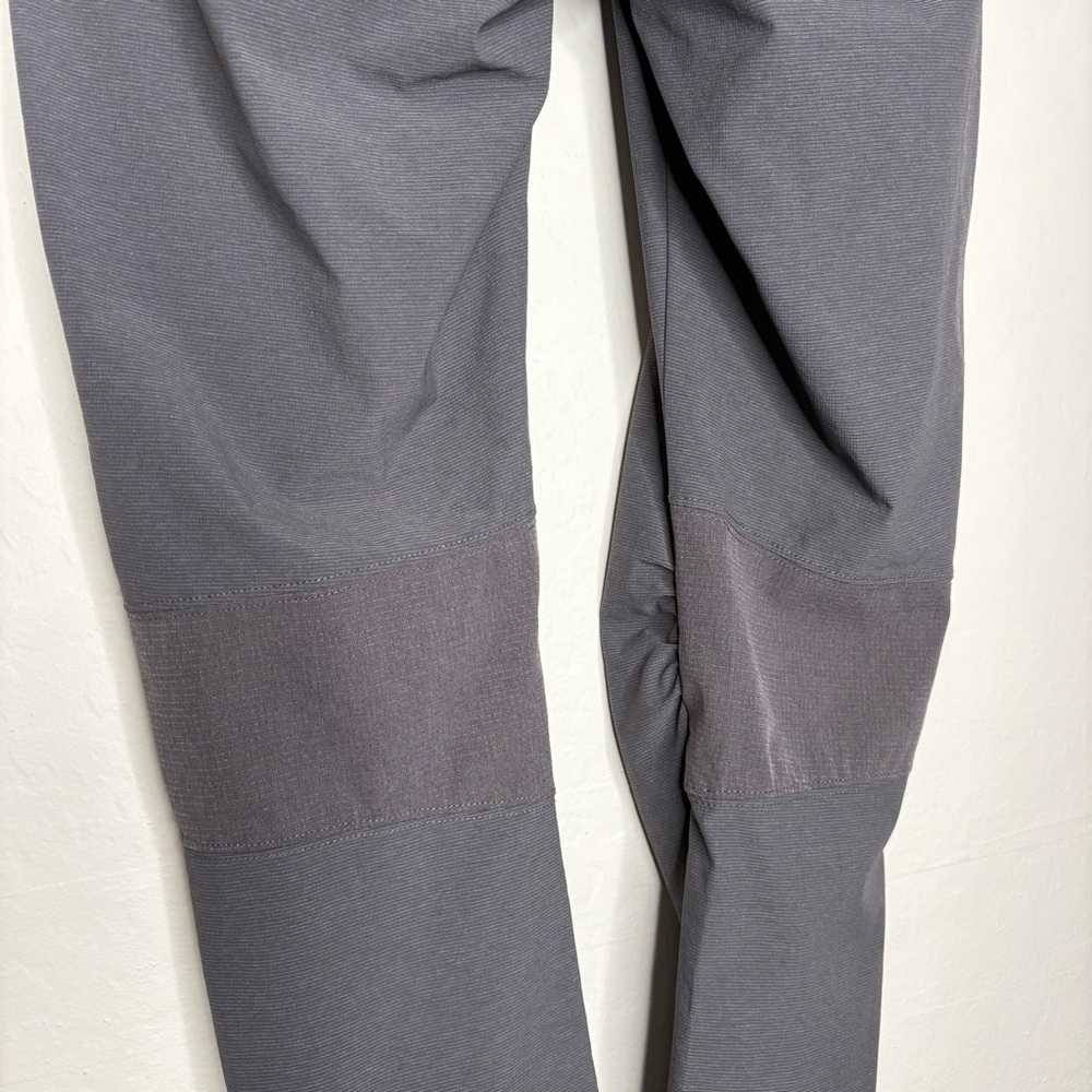 Kuhl Avengr Pant Carbon Charcoal Outdoor Hiking Stretch Avenger #6264 Size 8R - Picture 9 of 13